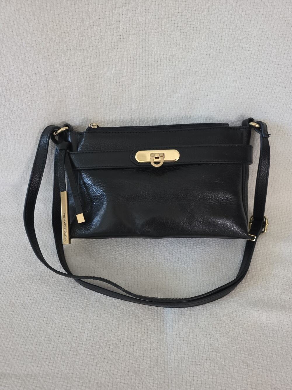 Wilson's Leather Bag Black Pebbled Crossbody Shoulder Classic Preppy Designer